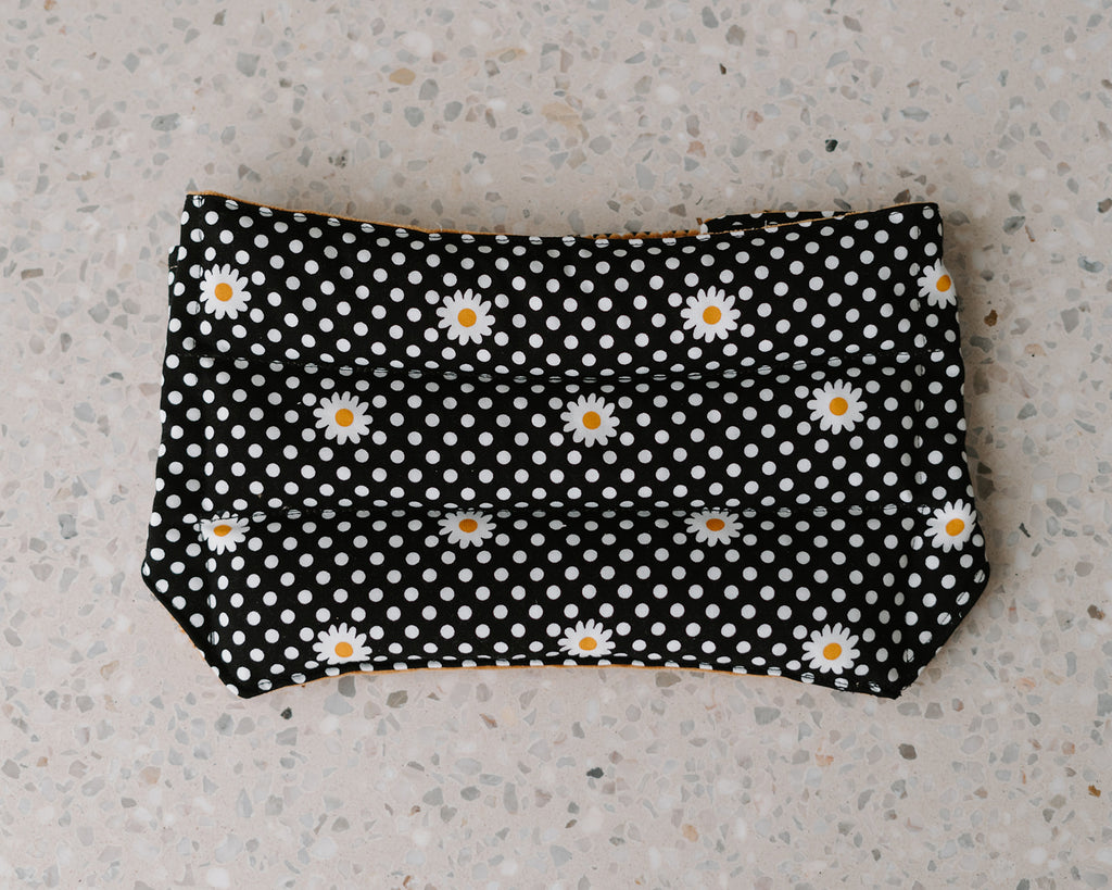 Wrap Around Belt Heat Pack — Dots & Daisies