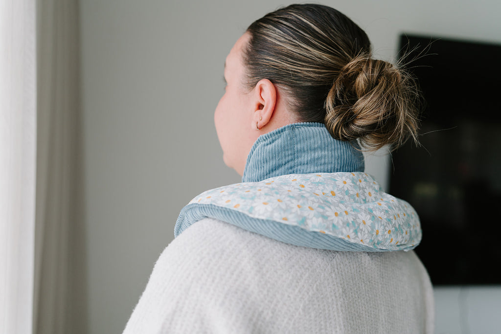 Neck & Shoulder Wrap Heat Pack — Daisies for Days